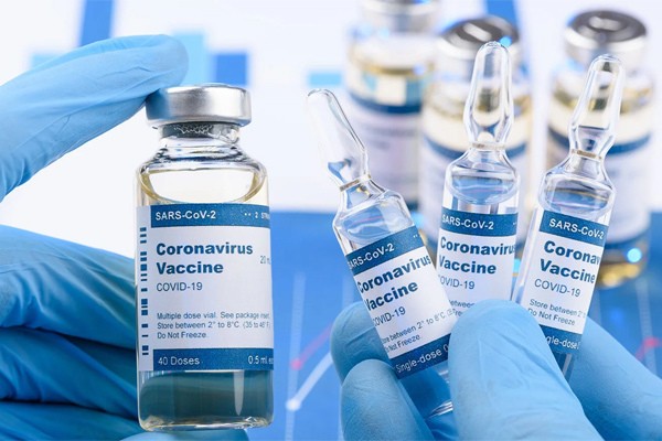 Đối tượng nào dễ trở nặng khi nhiễm Covid-19 dù đã tiêm đủ 2 liều vaccine? (Nguồn: Poho)