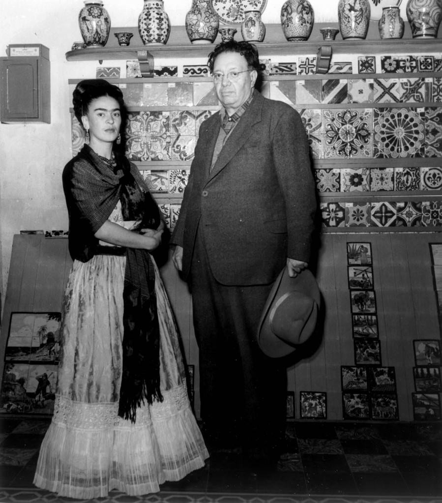 'Thánh nữ hội họa' Frida Kahlo dự kiến lập kỷ lục 30 triệu USD với tranh tự họa Diego y yo
