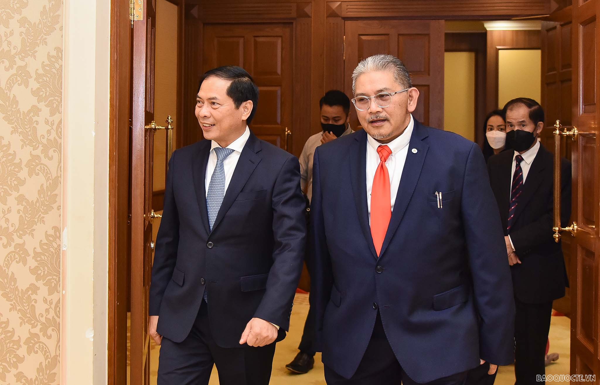 Bộ trưởng Ngoại giao Bùi Thanh Sơn đồng chủ trì Kỳ họp lần 2 Uỷ ban hỗn hợp về Hợp tác song phương Việt Nam-Brunei Bộ trưởng Ngoại giao Bùi Thanh Sơn đồng chủ trì Kỳ họp lần 2 Uỷ ban hỗn hợp về Hợp tác song phương Việt Nam-Brunei