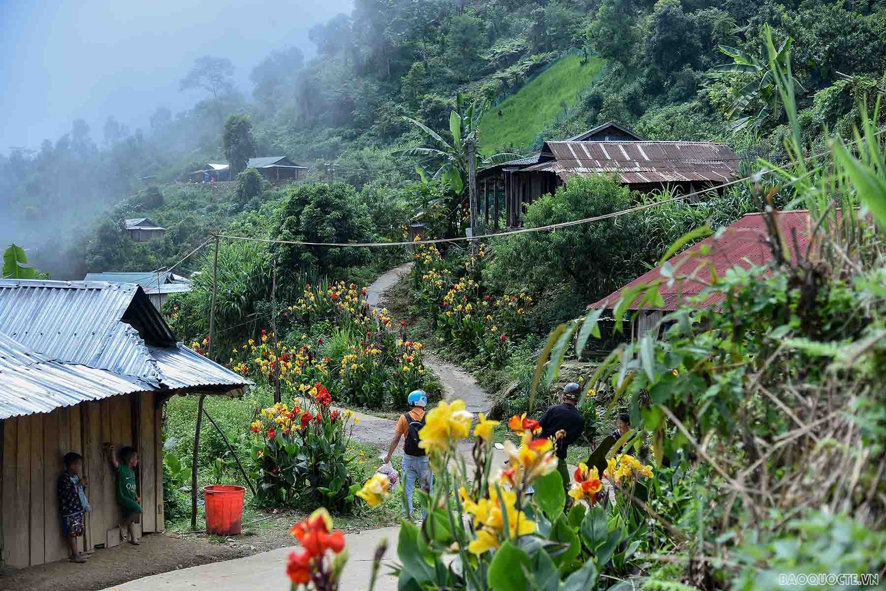 Lai Chau - A peaceful land at Northwest skyline in early Autumn Lai Chau province: A peaceful land at Northwest skyline in early Autumn