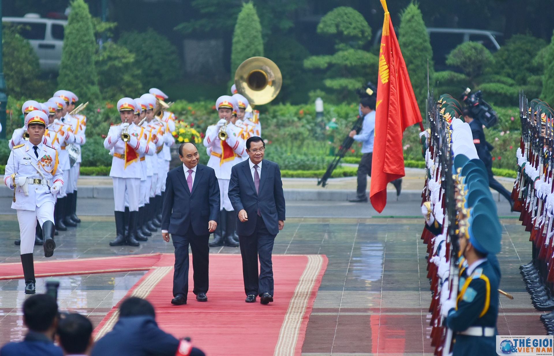 Lễ đón chính thức Thủ tướng Campuchia Samdech Hun Sen tại Phủ Chủ tịch