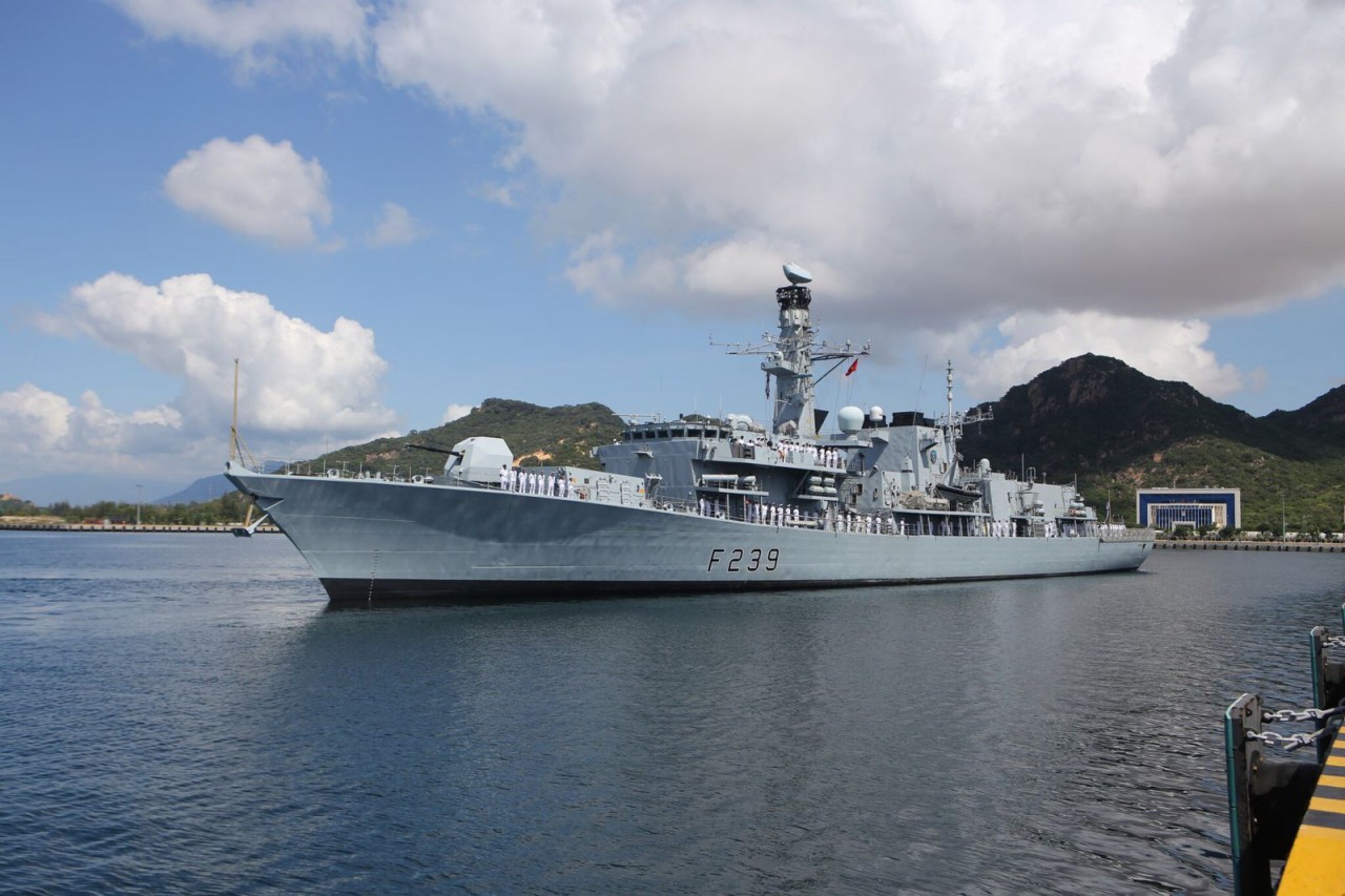 Chuyến thăm của HMS Richmond tái khẳng định chiến lược hướng về Ấn Độ Dương - Thái Bình Dương của Vương quốc Anh và cam kết của Anh trong việc mở rộng mối quan hệ quốc phòng với các đối tác chủ chốt trong khu vực.