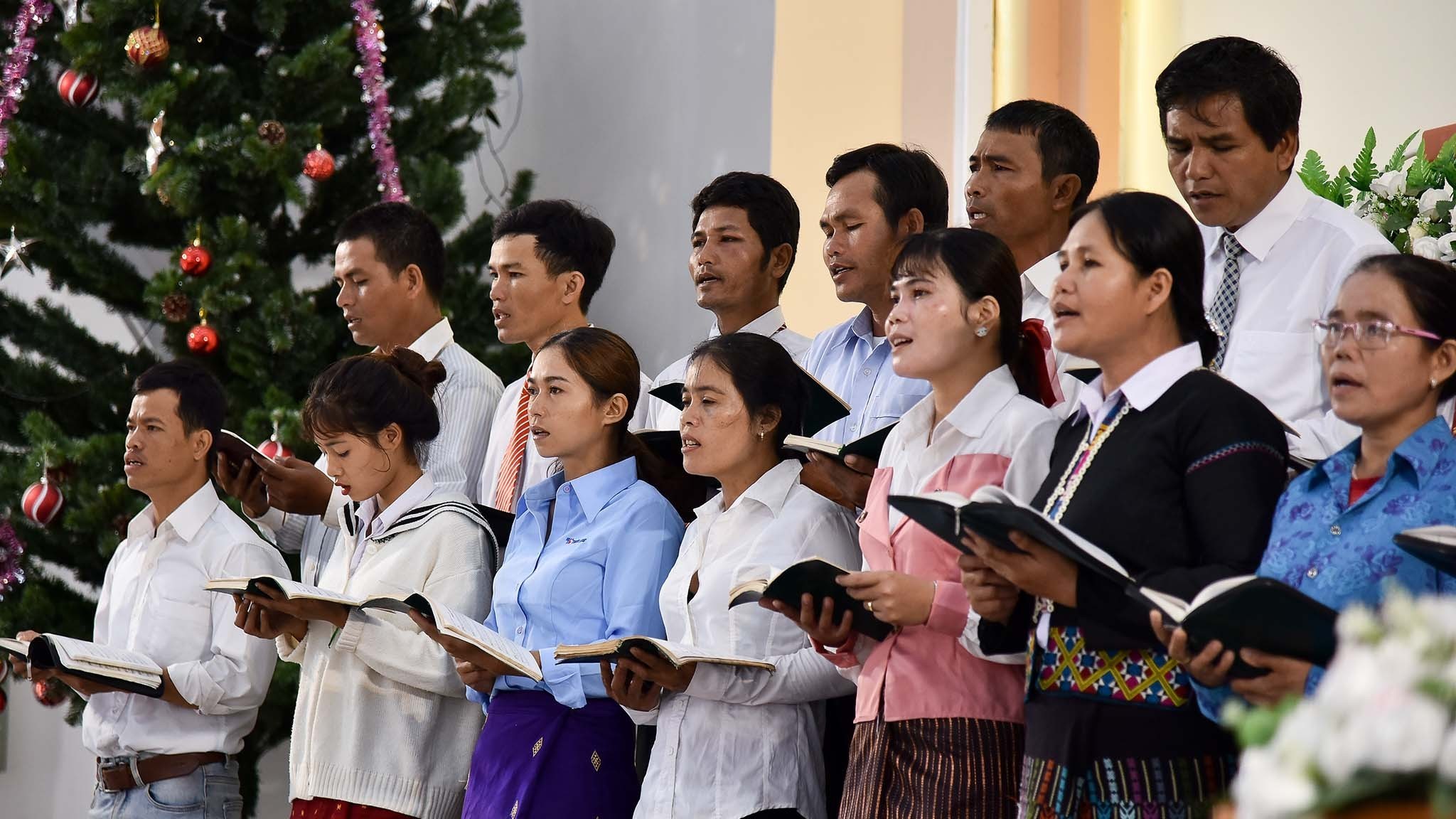 Việt Nam luôn thực hiện nhất quán chính sách tự do tín ngưỡng, tôn giáo