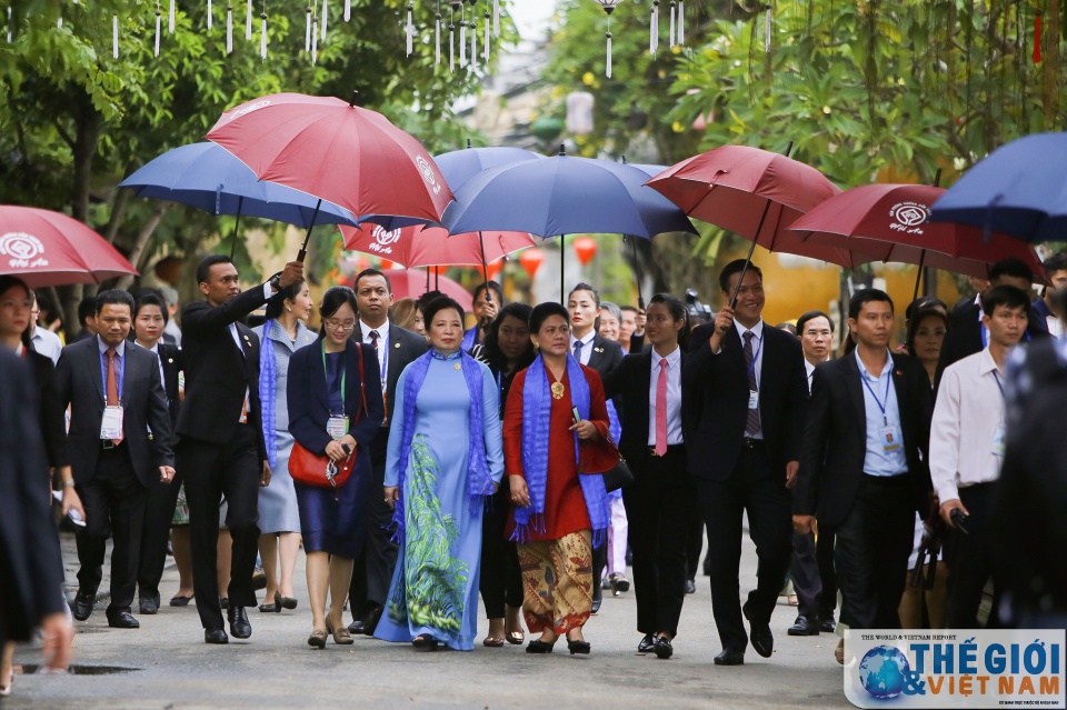 phu nhan chu tich nuoc don cac phu nhan lanh dao apec 2017