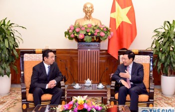 Phó Thủ tướng Phạm Bình Minh tiếp tân Đại sứ Mông Cổ