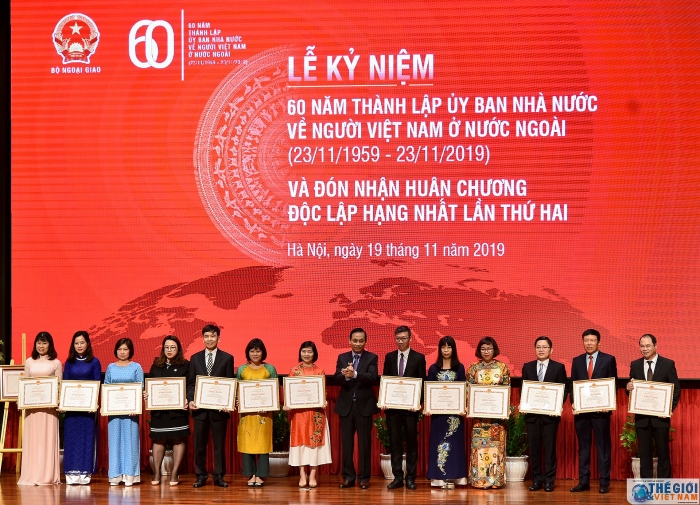 ky niem 60 nam thanh lap uy ban nha nuoc ve nguoi viet nam o nuoc ngoai