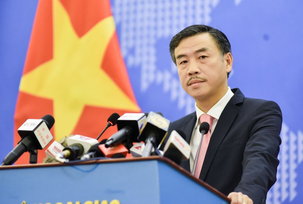 Vietnam backs peaceful settlement of maritime disputes