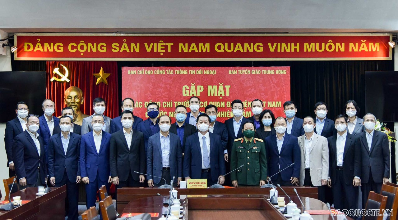 Trưởng Ban Tuyên giáo Trung ương gặp các Đại sứ, Trưởng Cơ quan đại diện Việt Nam chuẩn bị lên đường nhận nhiệm vụ