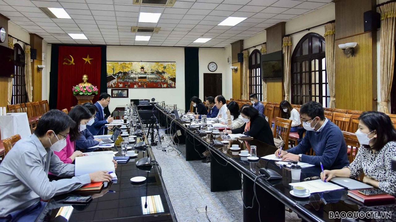 Tác động của quá trình hội nhập quốc tế và cuộc CMCN 4.0 tới xây dựng, hoàn thiện Nhà nước pháp quyền XHCN Việt Nam