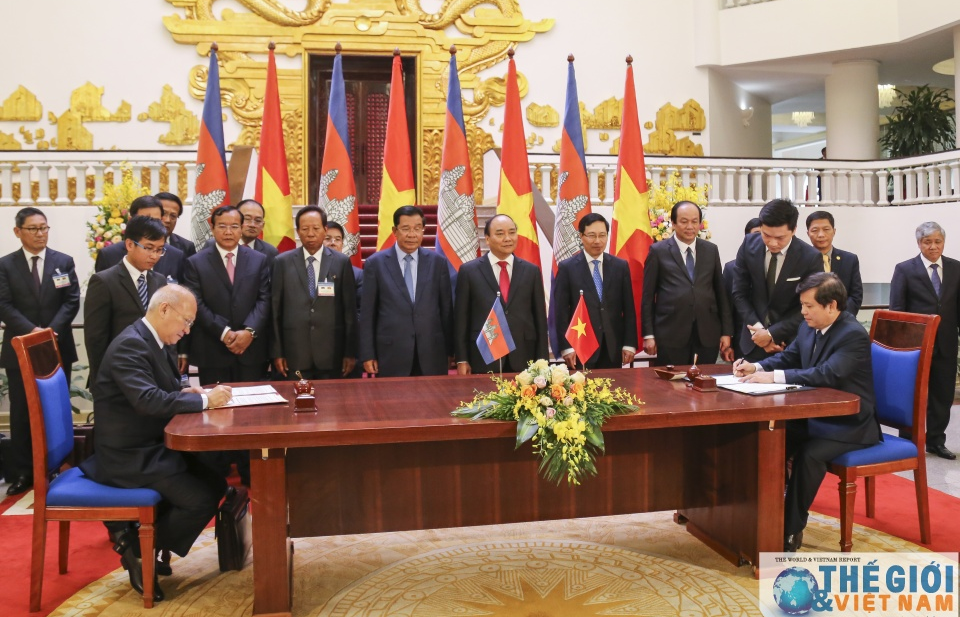 Hợp tác Việt Nam - Campuchia: Phát triển mạnh trên nền tảng lịch sử