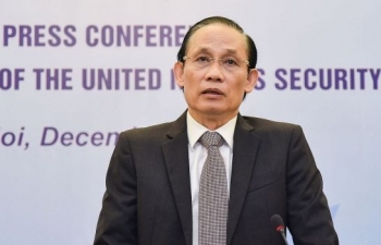 Thứ trưởng Lê Hoài Trung: Việt Nam mong muốn và phấn đấu vì hòa bình