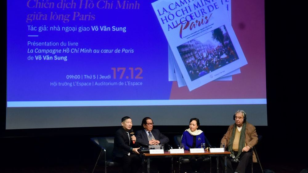 Nhà ngoại giao lão thành Võ Văn Sung và cuốn sách Chiến dịch Hồ Chí Minh giữa lòng Paris