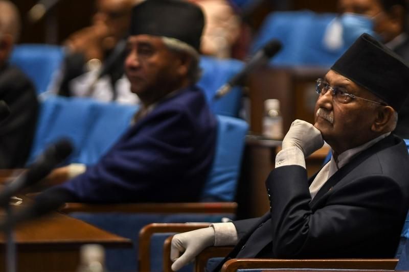 Căng thẳng trong nội bộ đảng cầm quyền, Thủ tướng Nepal đề nghị giải tán quốc hội