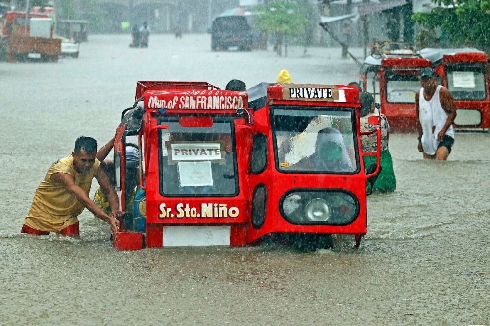 Cảnh ngập lụt sau mưa bão tại Mindanao, Philippines ngày 18/12/2020. Ảnh: AFP/ TTXVN