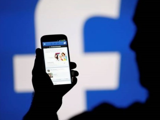 Facebook thừa nhận truyền thông xã hội có thể đe dọa nền dân chủ