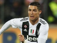 ronaldo rang ro trong ngay gianh danh hieu dau tien cung juventus