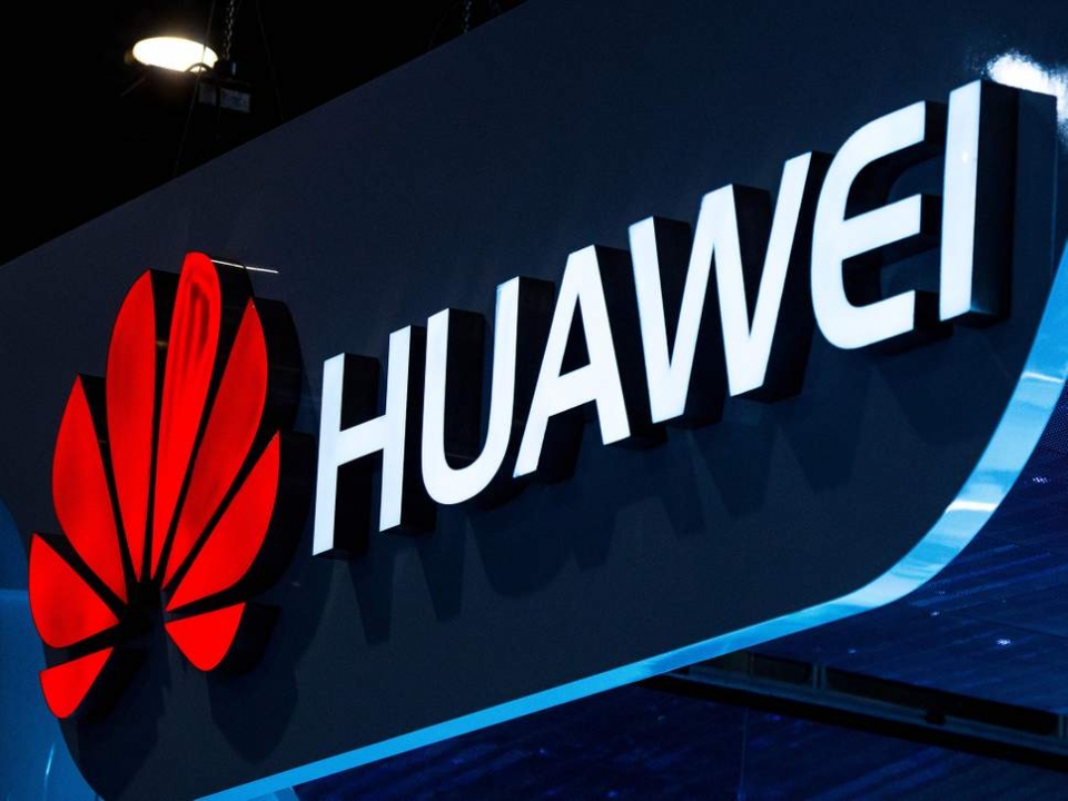 huawei khong duoc thong bao truoc ve quyet dinh ngung nhan tai tro cua dai hoc oxford