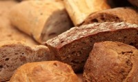 Pháp: Nhiều mẫu bánh mì bị phát hiện có độc tố và thuốc trừ sâu