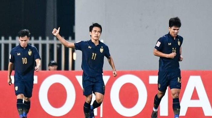 ngoi sao u23 thai lan keu goi khan gia phu kin tran tu ket voi u23 saudi arabia