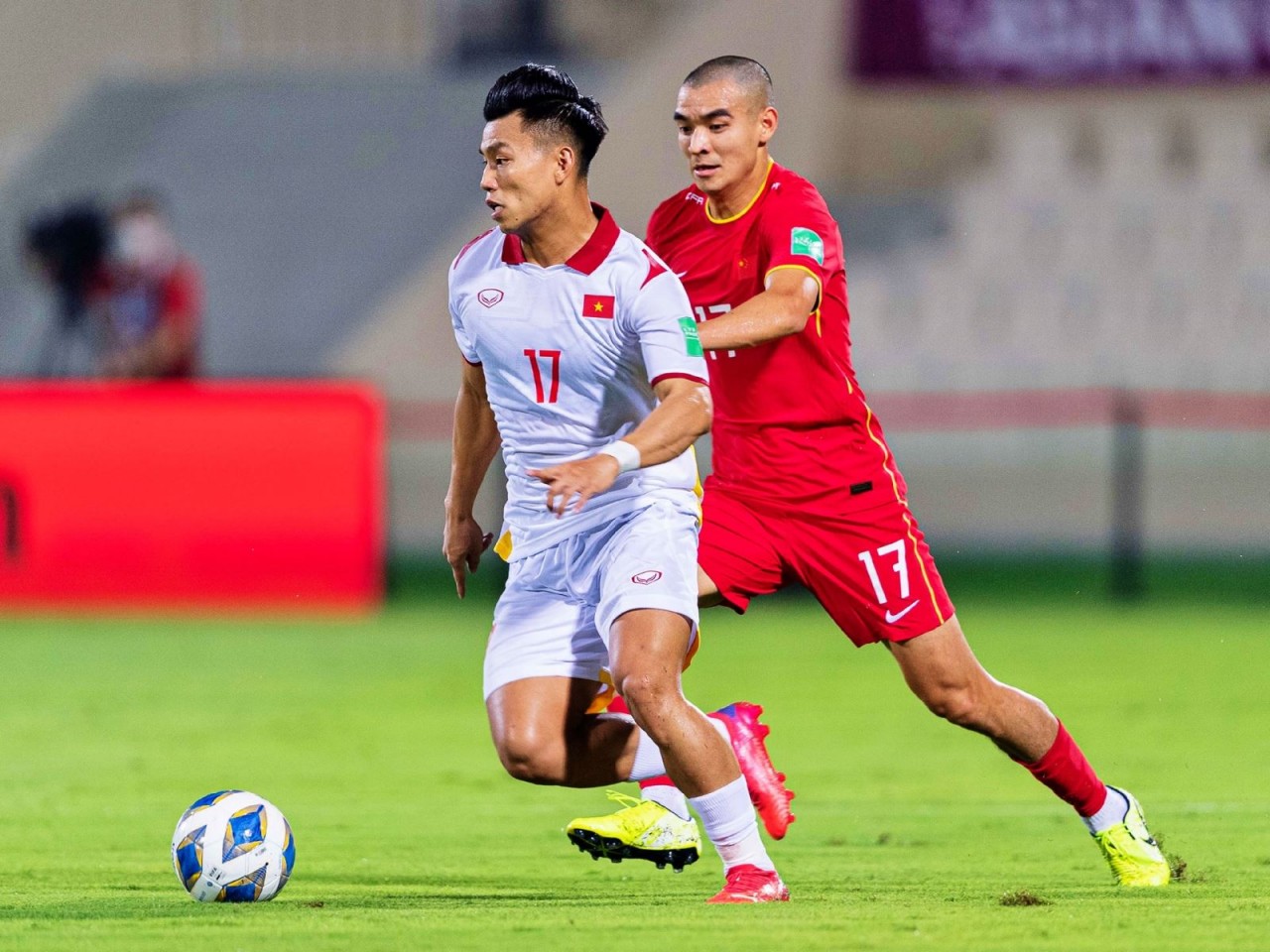 Thiếu cầu thủ nhập tịch, chuyên gia lo đội tuyển Trung Quốc có thể thất bại trước tuyển Việt Nam