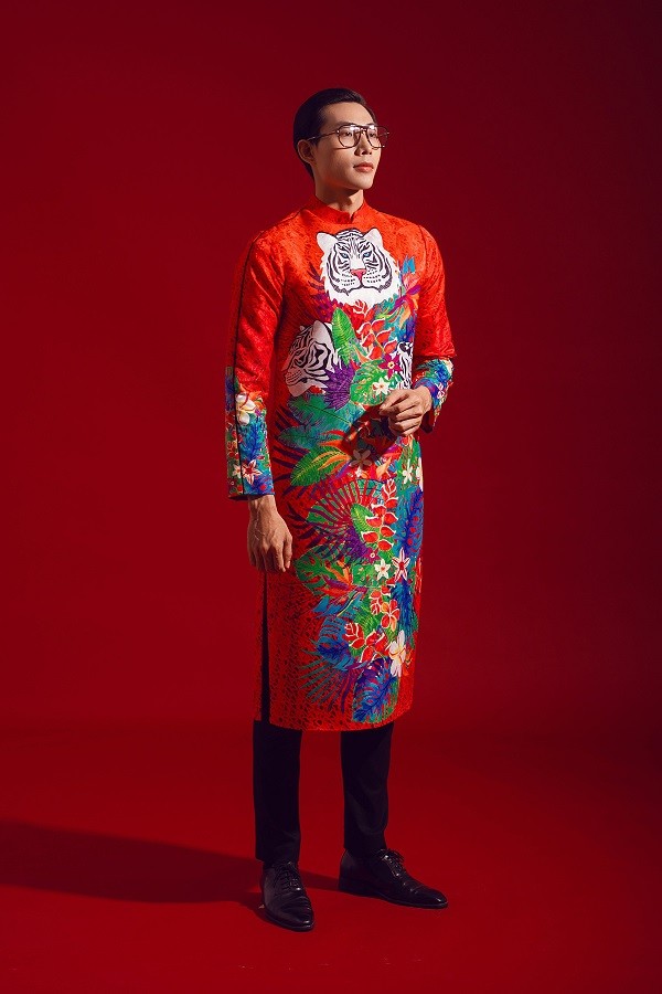 Gợi ý áo dài nam nữ họa tiết hổ diện Tết Nhâm Dần 2022