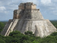 Phát hiện kim tự tháp 2.000 tuổi cao 30m của người Maya