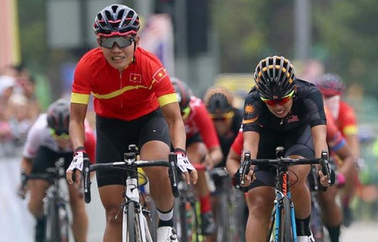 Nữ VĐV xe đạp Việt Nam lần đầu tiên giành huy chương vàng châu Á