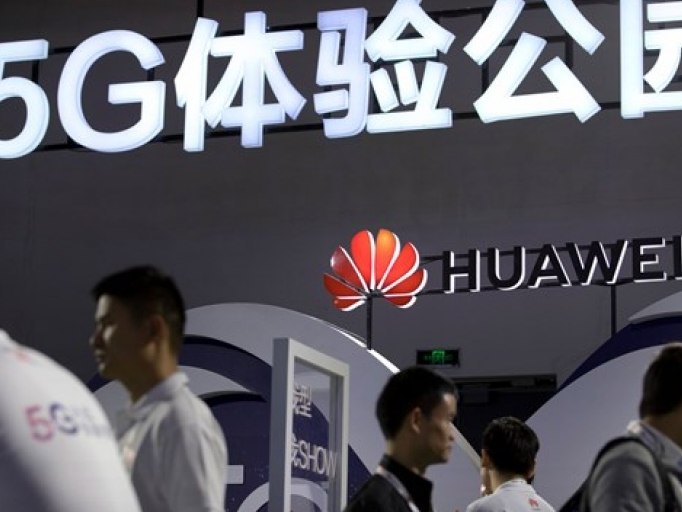 Huawei đe dọa kiện Czech về cáo buộc gián điệp