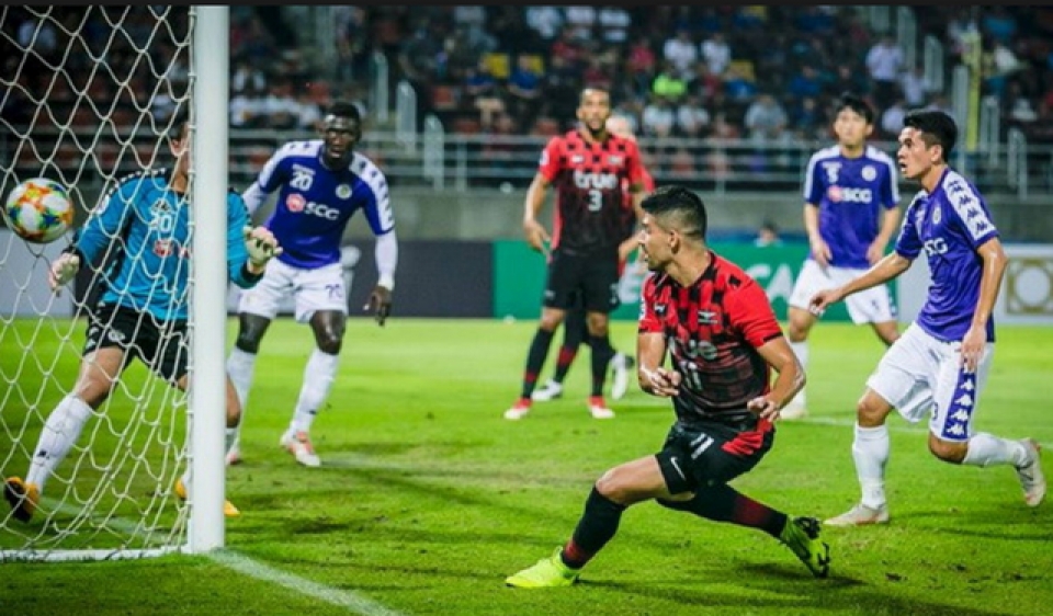 bao chau a chi trich quang hai sau tran dau voi bangkok united