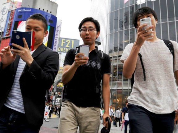 Tại sao Chính phủ Nhật công khai hack vào thiết bị của người dân?