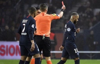Neymar nhận thẻ đỏ, PSG thắng nghẹt thở Bordeaux