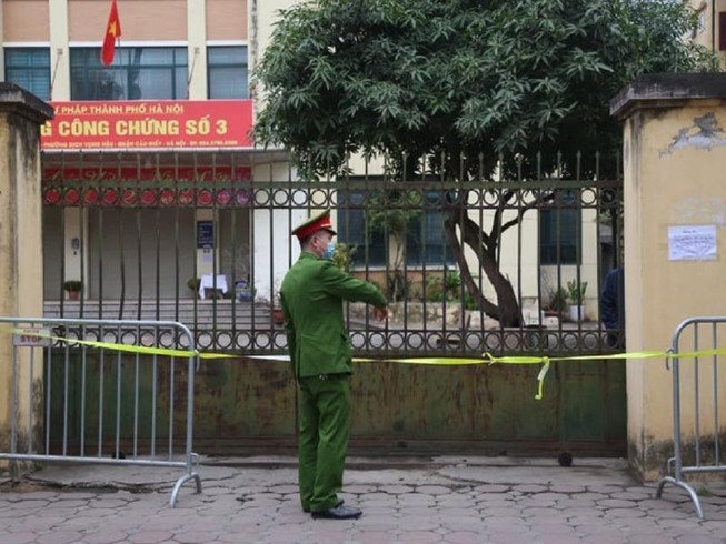 Covid-19 ở Hà Nội: Thông báo khẩn tìm người đến phòng công chứng có ca nhiễm