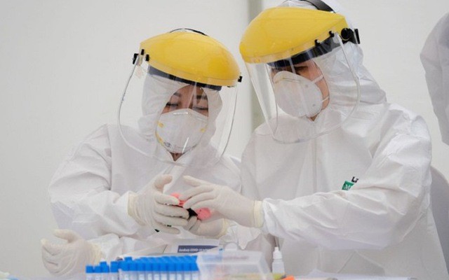 Covid-19: Hà Nội thông báo kế hoạch xét nghiệm SARS-CoV-2 cho người về từ vùng dịch
