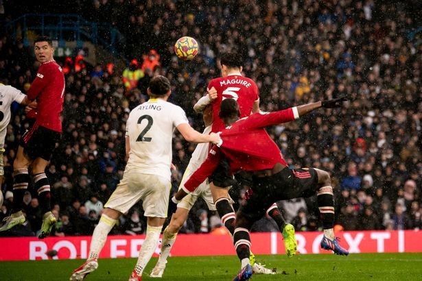 MU vs : Man Utd đi vào lịch sử