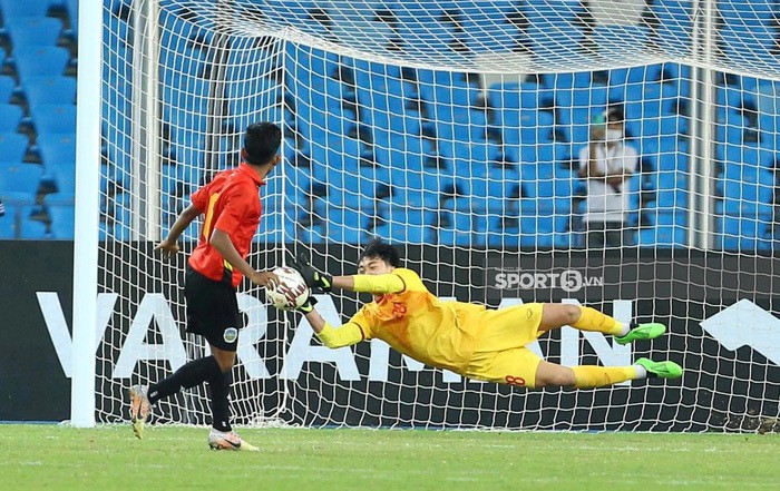 Thủ môn tiết lộ bí quyết đưa U23 Việt Nam vào trận chung kết U23 Đông Nam Á