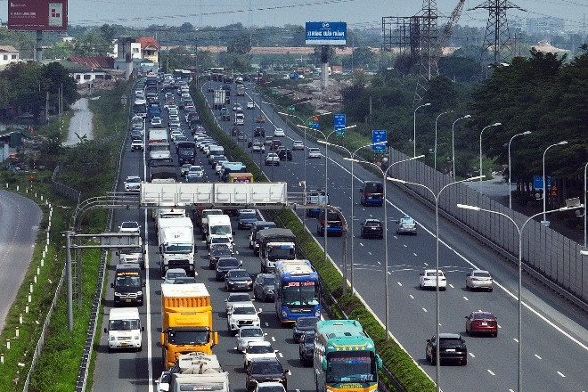Cảnh sát đưa ra lộ trình né kẹt xe khi rời Hà Nội về quê ăn Tết