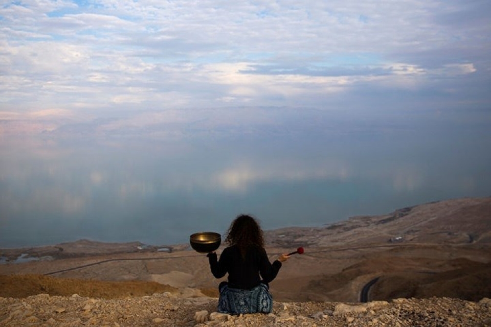 noi tren bien chet hon ngoc trung dong giua israel va jordan