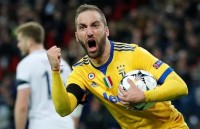 chelsea gay that vong tottenham gianh ve du champions league