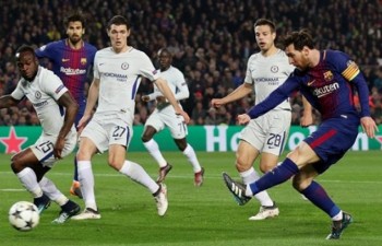 Messi ghi cú đúp, Barca hạ Chelsea để vào tứ kết Champions League