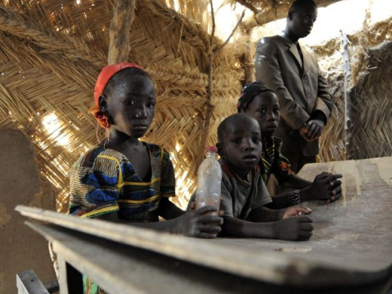 400.000 học sinh vùng Sahel bị gián đoạn việc học hành do khủng bố