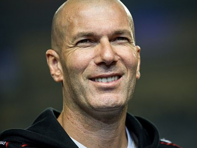 Hai cuộc điện thoại và điều kiện để Zidane trở lại Real Madrid