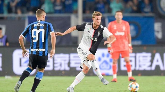 ngoi sao juventus gui thong diep sau khi nhiem virus corona