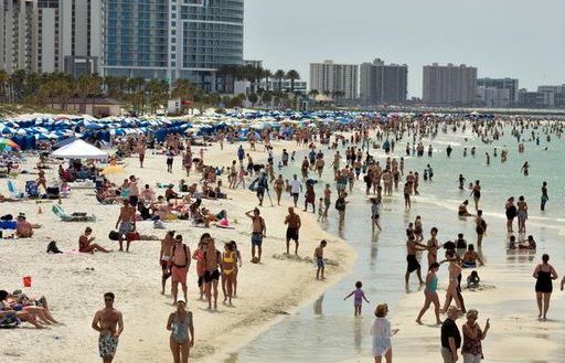 Mỹ: Bất chấp đại dịch Covid-19, hàng nghìn người vẫn đổ tới bãi biển