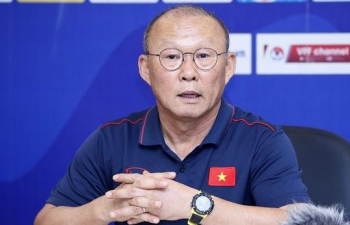 HLV Park Hang Seo sẽ gắn bó lâu dài với bóng đá Việt Nam