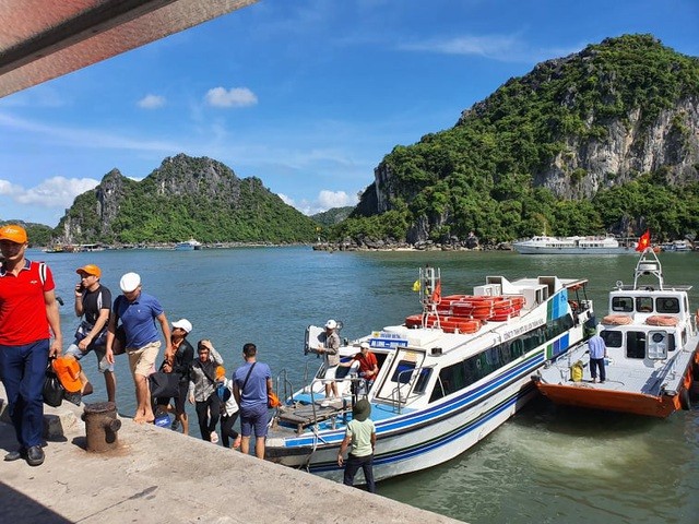 Quảng Ninh mở lại hoạt động du lịch nội tỉnh từ 0h ngày 2/3