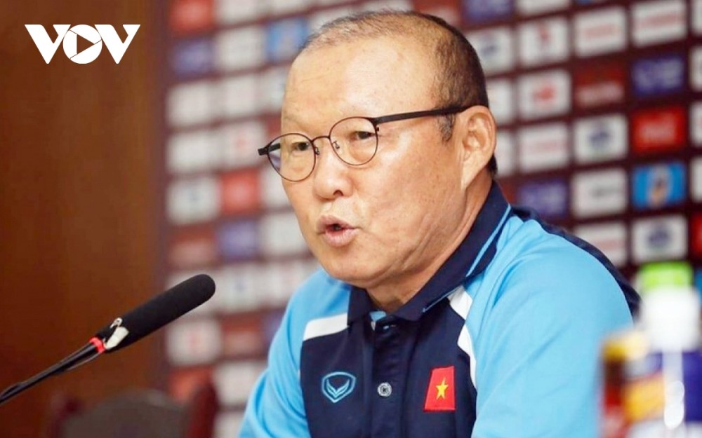 HLV Park Hang Seo dự khán 2 trận đấu vòng 4 V-league 2021