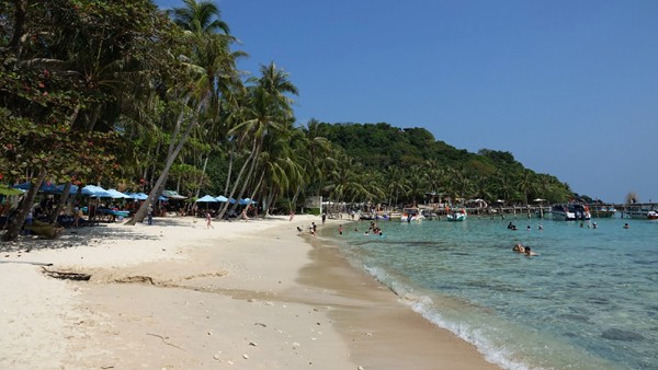 Phu Quoc to welcome foreign visitors with vaccine passports by October