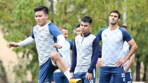 Quang Hải tập luyện cùng đồng đội trước thông tin sắp chia tay CLB Hà Nội