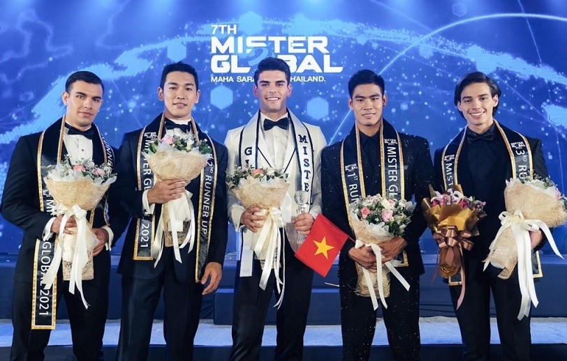 Danh Tiến Linh giành ngôi á vương 1 Mister Global 2022