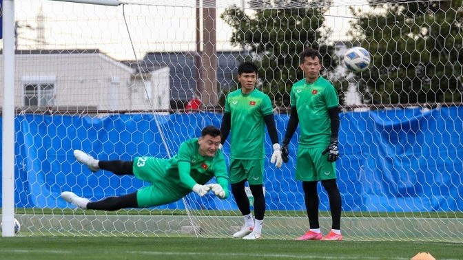 Dự đoán đội hình trận Việt Nam vs Nhật Bản: Thủ môn Đặng Văn Lâm sẽ được trao cơ hội?